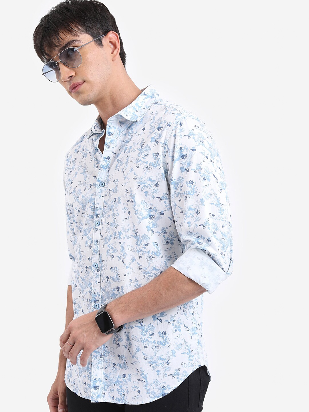 

HIGHLANDER Blue & White Floral Printed Long Sleeves Slim Fit Cotton Casual Shirt