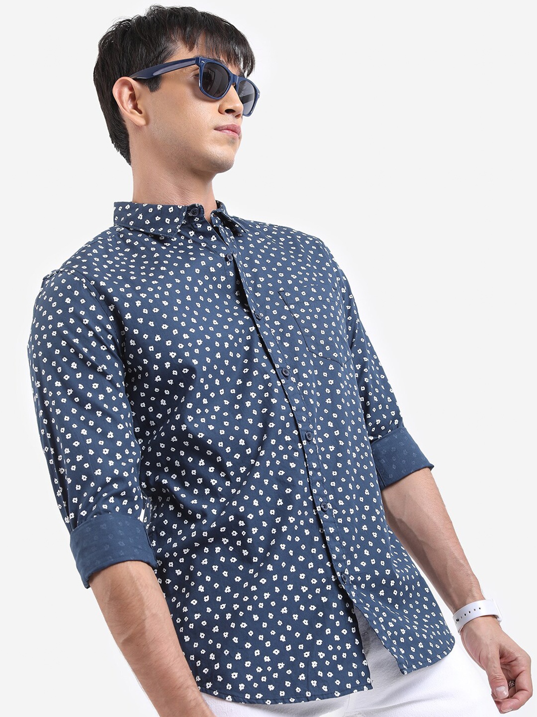 

HIGHLANDER Floral Printed Cotton Slim Fit Casual Shirt, Navy blue