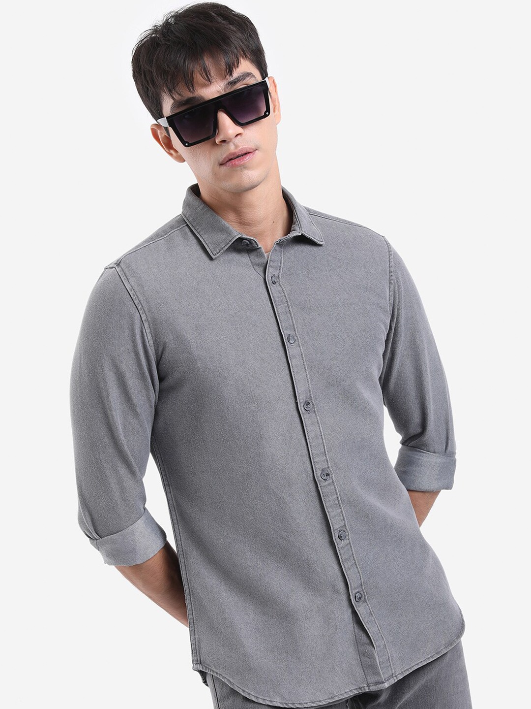 

HIGHLANDER Grey Floral Printed Slim Fit Denim Casual Shirt