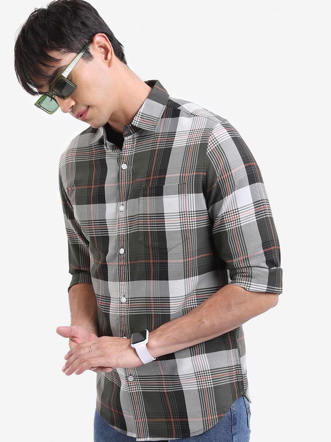 

HIGHLANDER Olive Green & White Checked Long Sleeves Slim Fit Casual Shirt