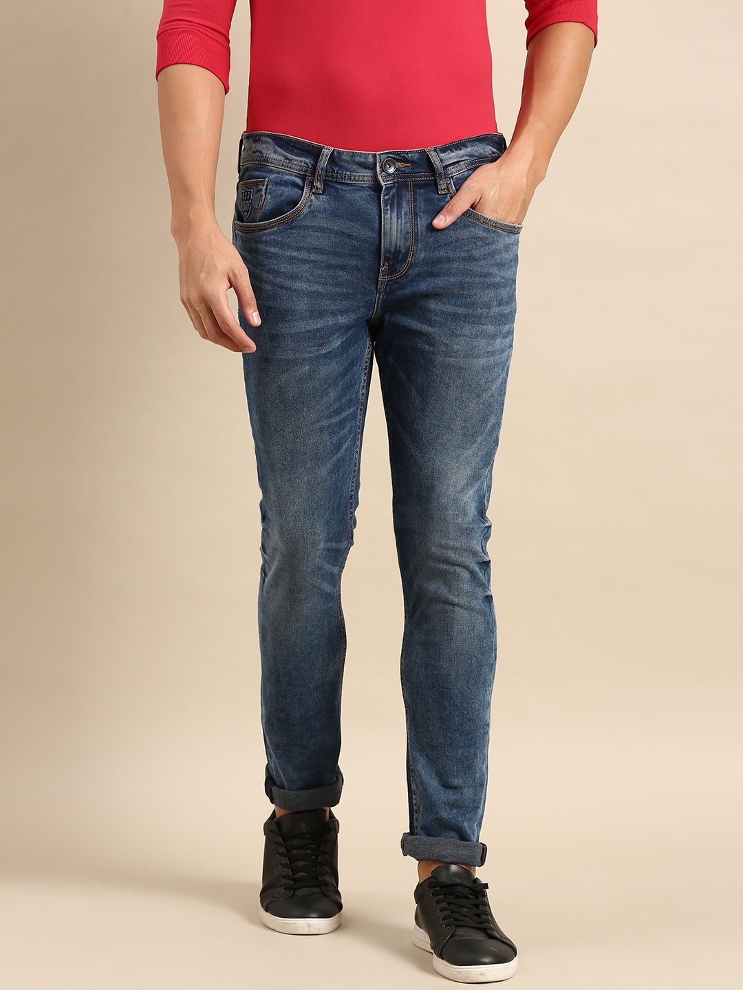 

Being Human Men Slim Fit Light Fade Stretchable Mid-Rise Jeans, Blue
