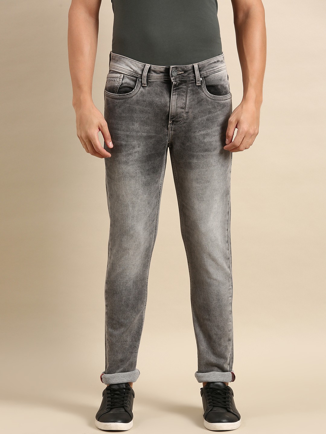 

Being Human Men Mid-Rise Slim Fit Heavy Fade Stretchable Jeans, Grey