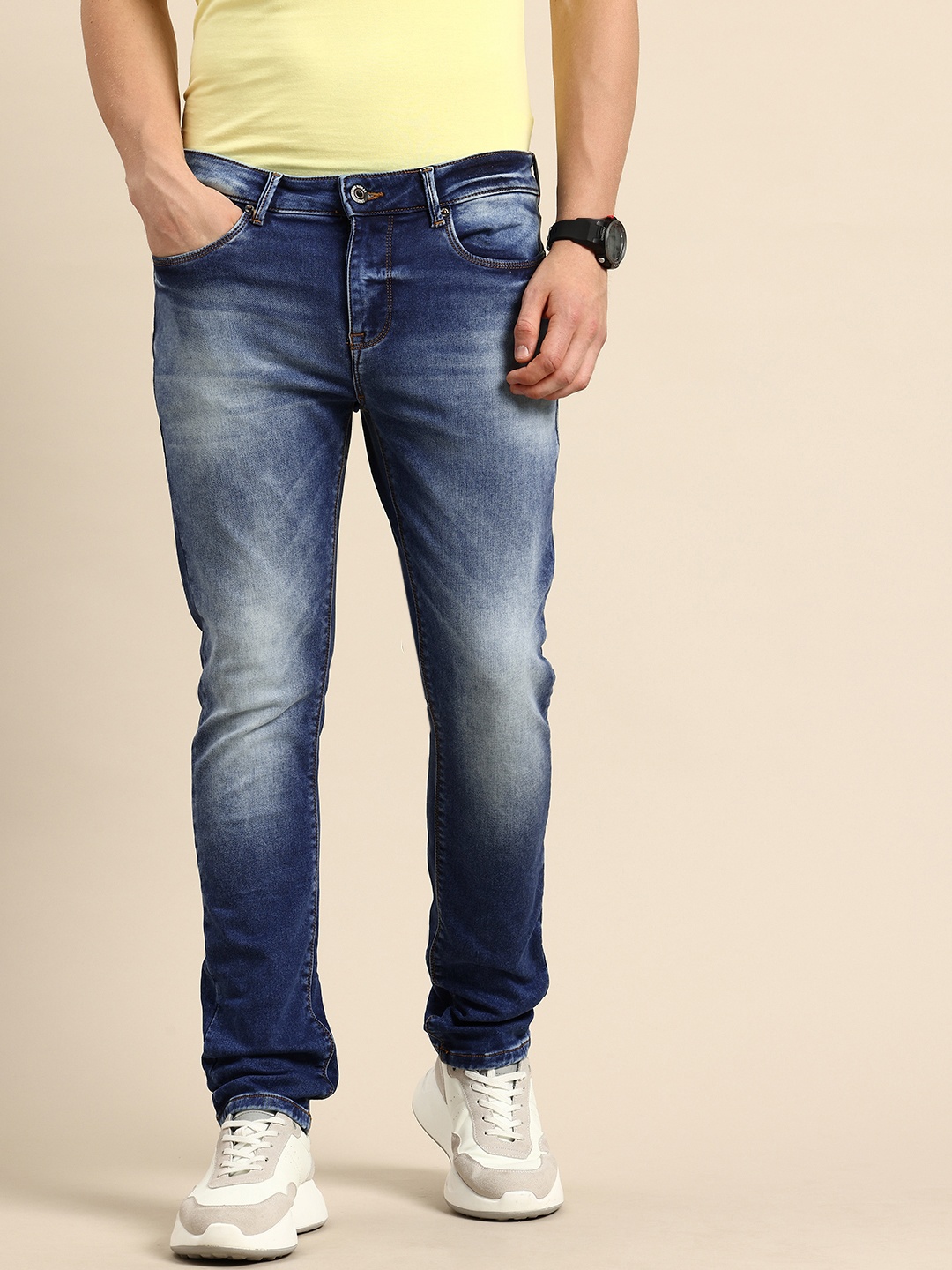 

Being Human Men Slim Fit Heavy Fade Stretchable Jeans, Blue