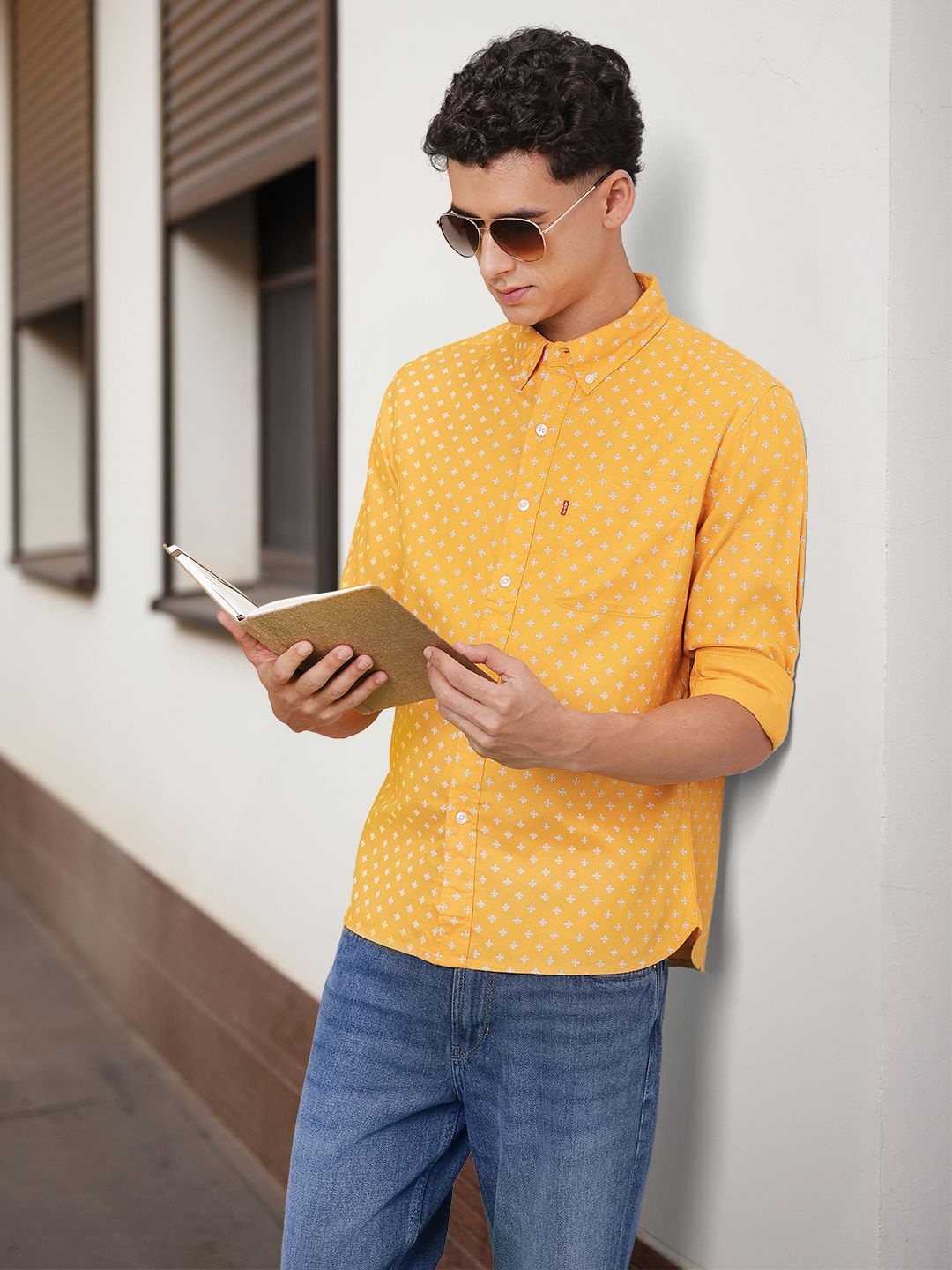 

Levis Slim Fit Printed Casual Shirt, Mustard