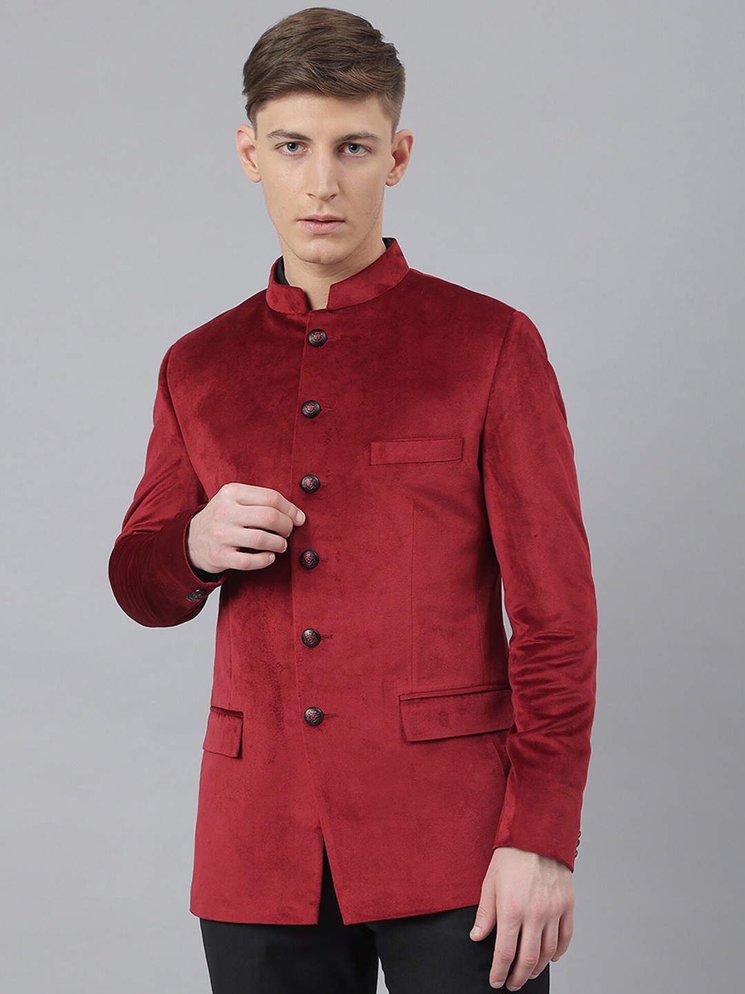 

MR BUTTON Men Velvet Slim-Fit Bandhgala Blazer, Maroon