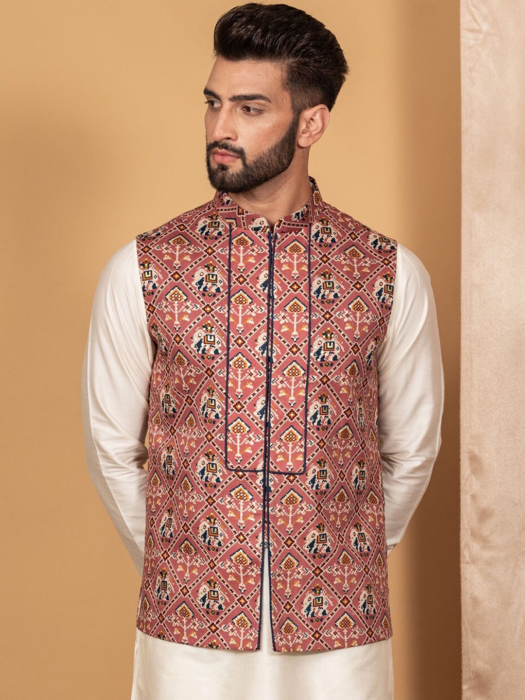 

KISAH Printed Mandarin Collar Woven Nehru Jacket, Pink