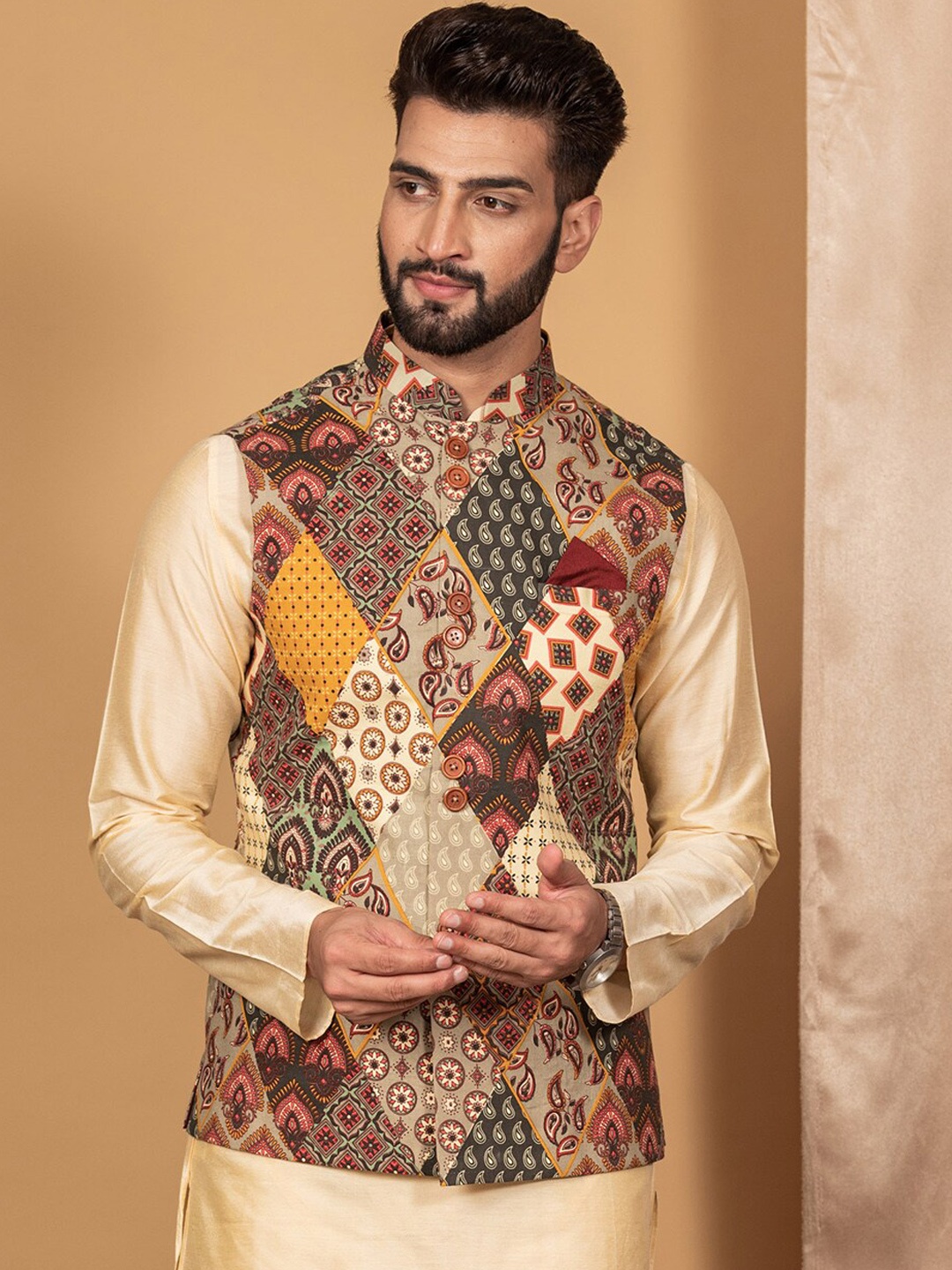 

KISAH Men Printed Zari Regular Fit Nehru Jacket, Brown