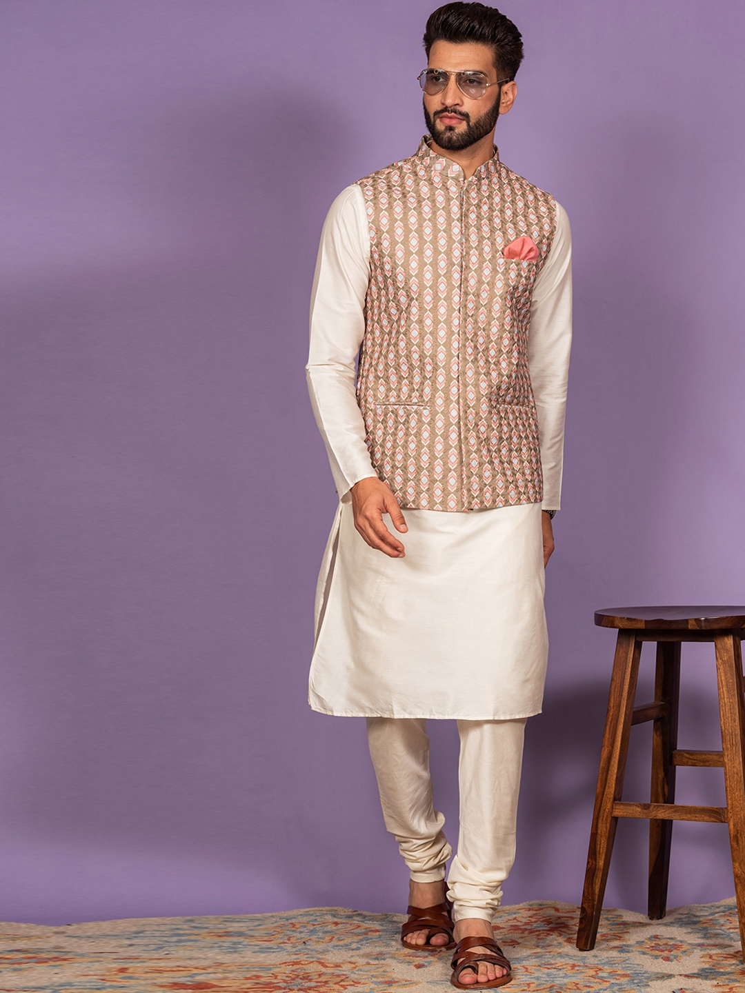 

KISAH Men Mandarin Collar Kurta With Churidar & Nehru Jacket Set, Off white