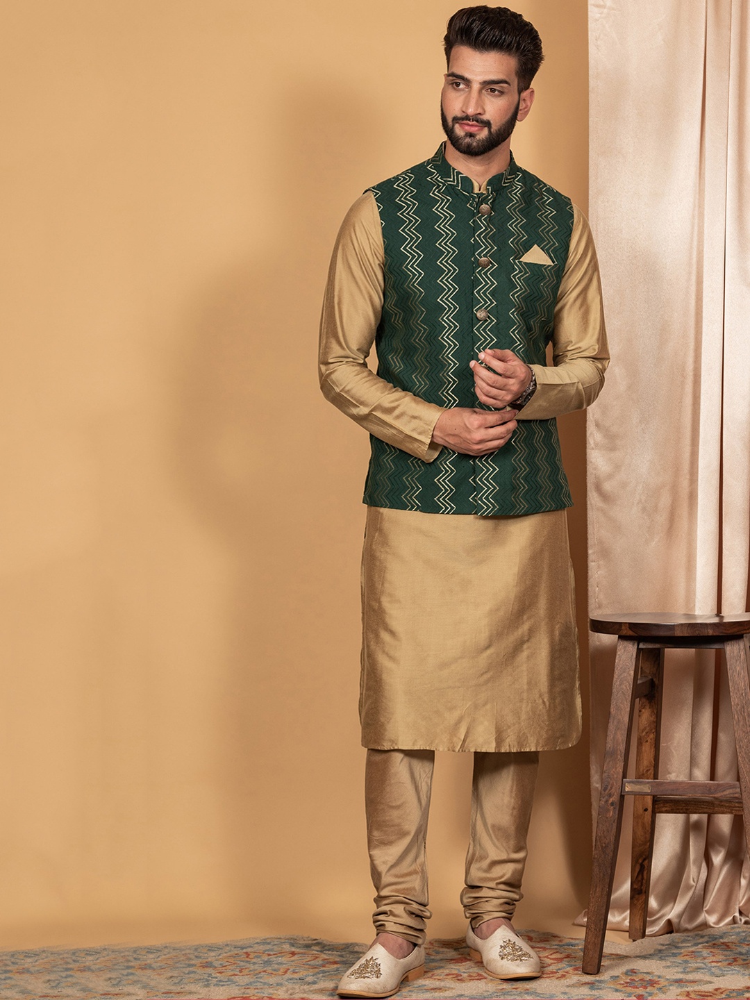 

KISAH Mandarin Collar Regular Straight Kurta With Churidar & Nehru Jacket, Green