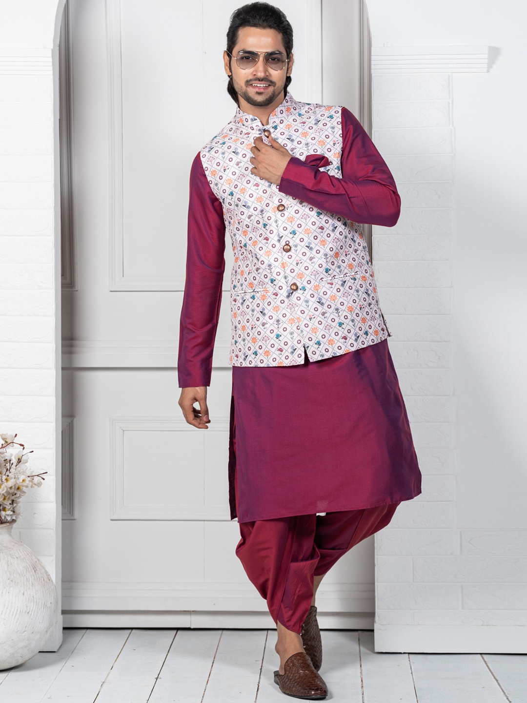 

KISAH Mandarin Collar Kurta with Dhoti Pants & Nehru Jacket, Burgundy