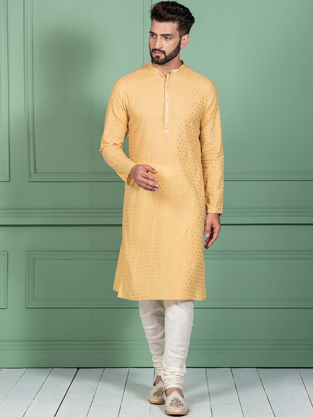 

KISAH Geometric Woven design Mandarin Collar Regular Kurta With Churidar, Yellow