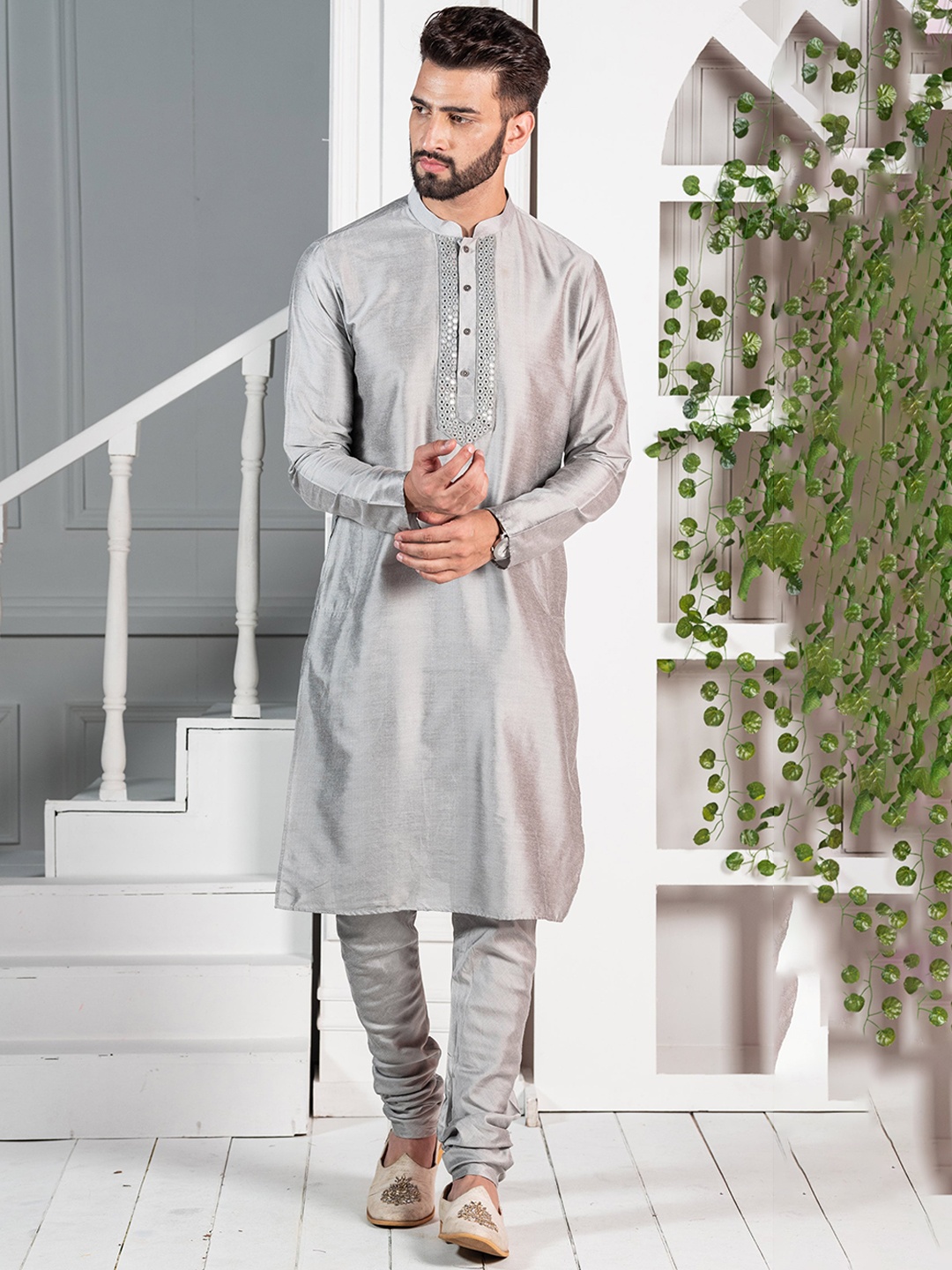 

KISAH Mandarin Collar Mirror Work Kurta With Churidar, Grey