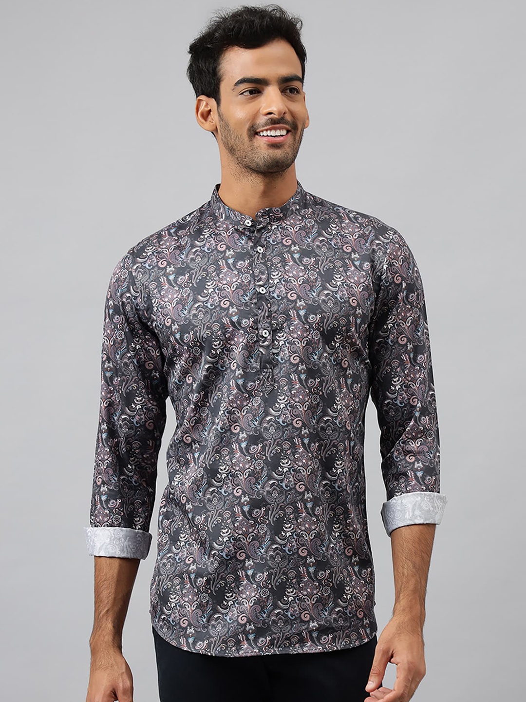 

MR BUTTON Ethnic Motifs Printed Mandarin Collar Pure Cotton Kurta, Grey