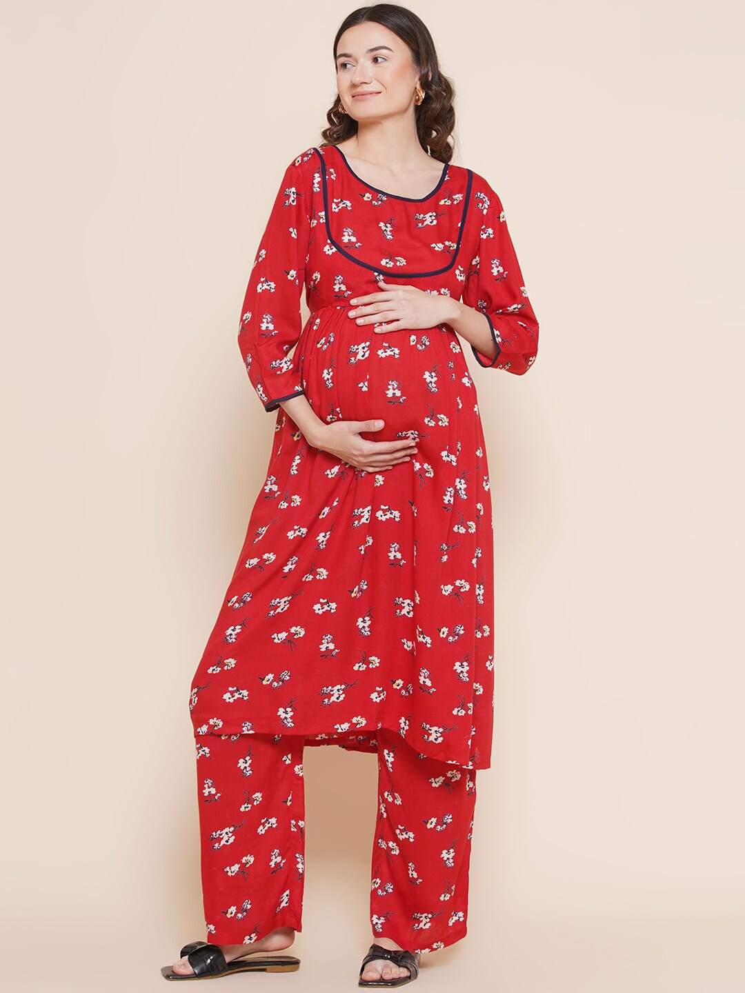

Mine4Nine Maternity Floral Printed A-Line Kurta with Palazzos, Red