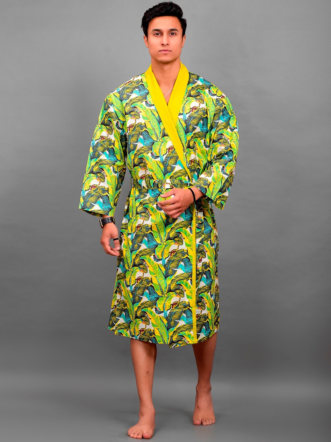 

HANDICRAFT PALACE Men Banana Leaf Pattern Printed Pure Cotton Bath Robe, Green