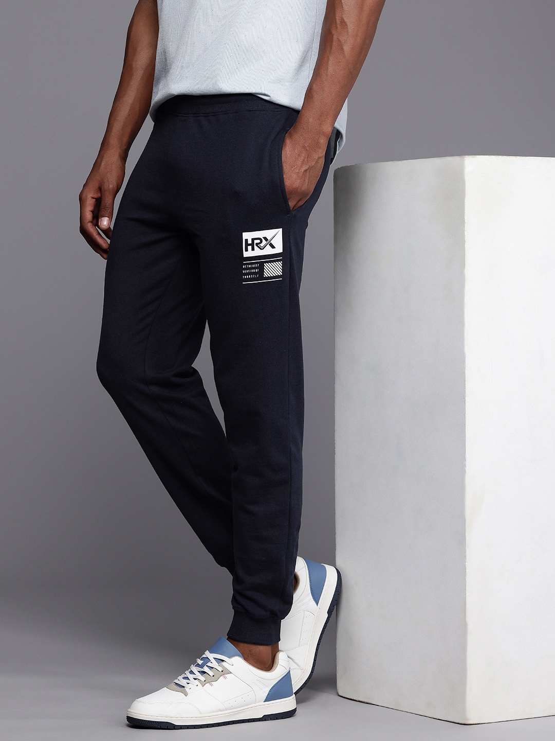 

HRX by Hrithik Roshan Men Graphic Regular Fit Joggers, Blue