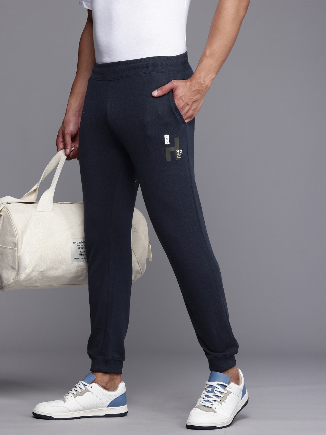 

HRX by Hrithik Roshan Men Solid Joggers, Blue