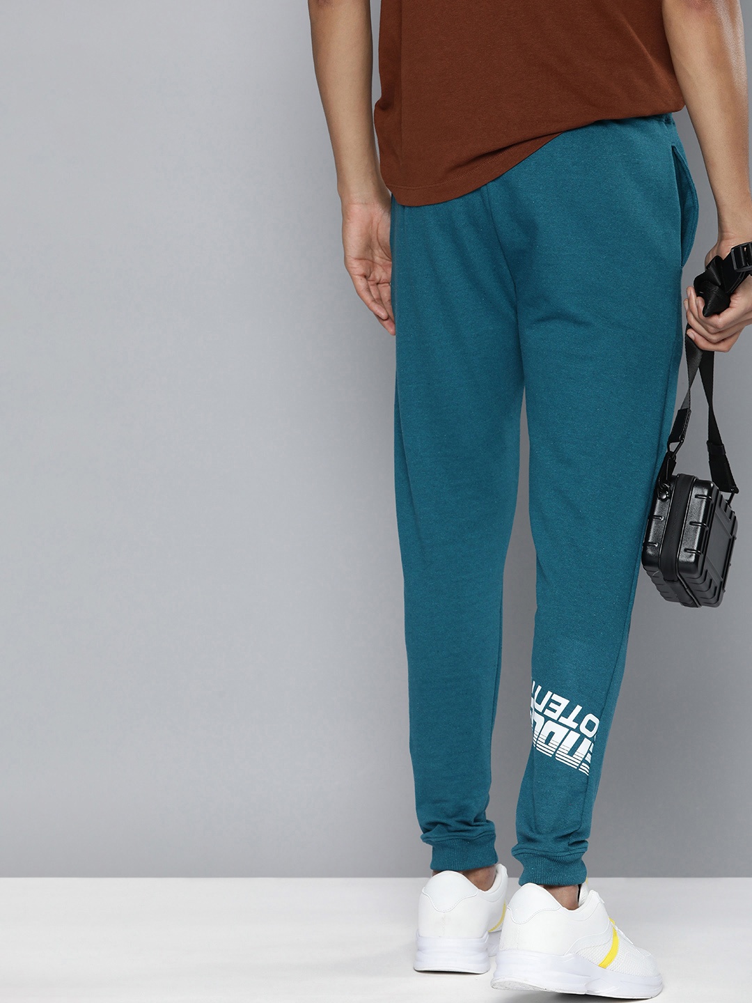 

HRX by Hrithik Roshan Men Typography Regular Fit Joggers, Teal