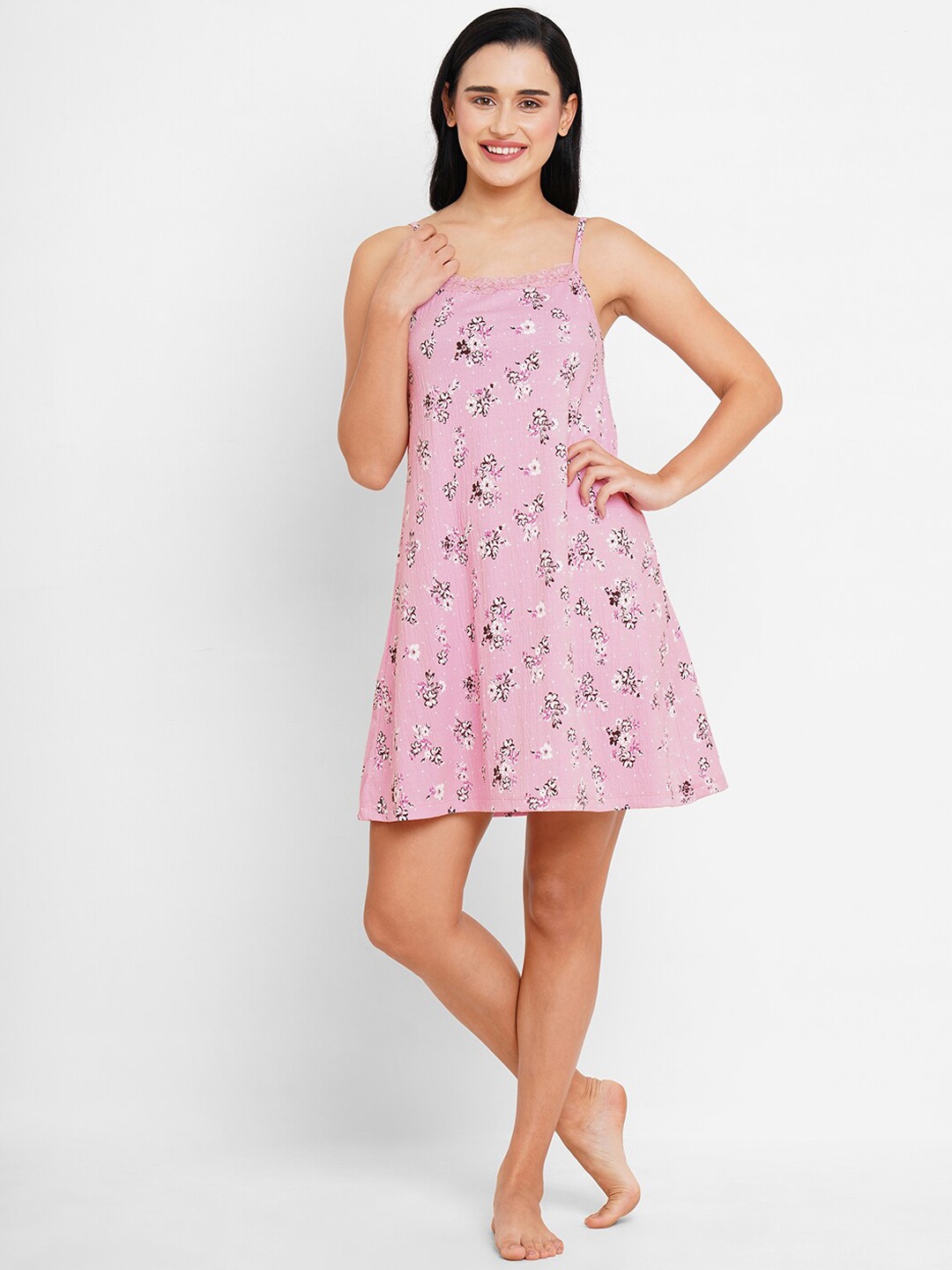 

Inner Sense Pink Printed Nightdress With Hairband