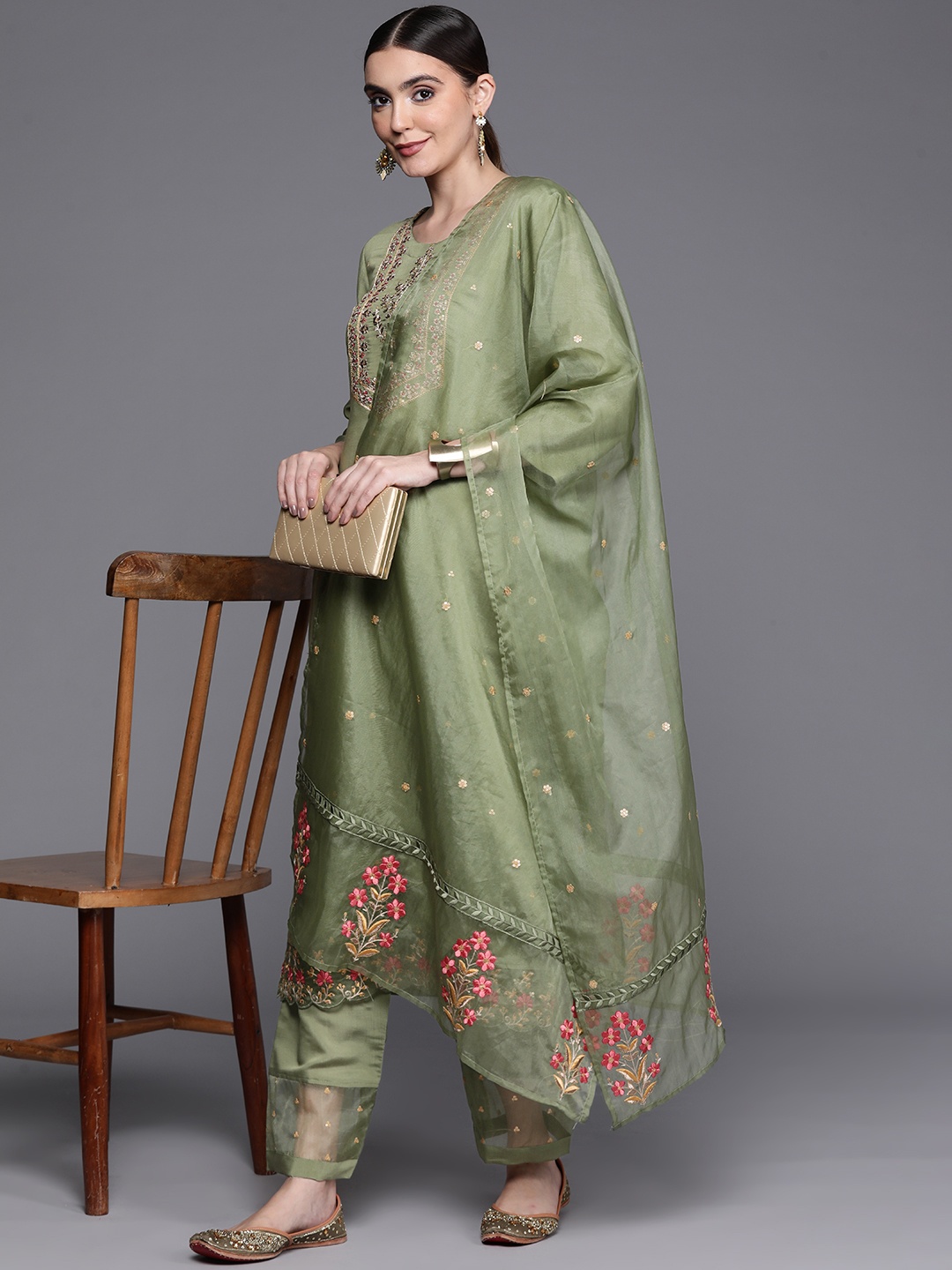 

Indo Era Floral Embroidered Kurta With Trousers & Dupatta, Green