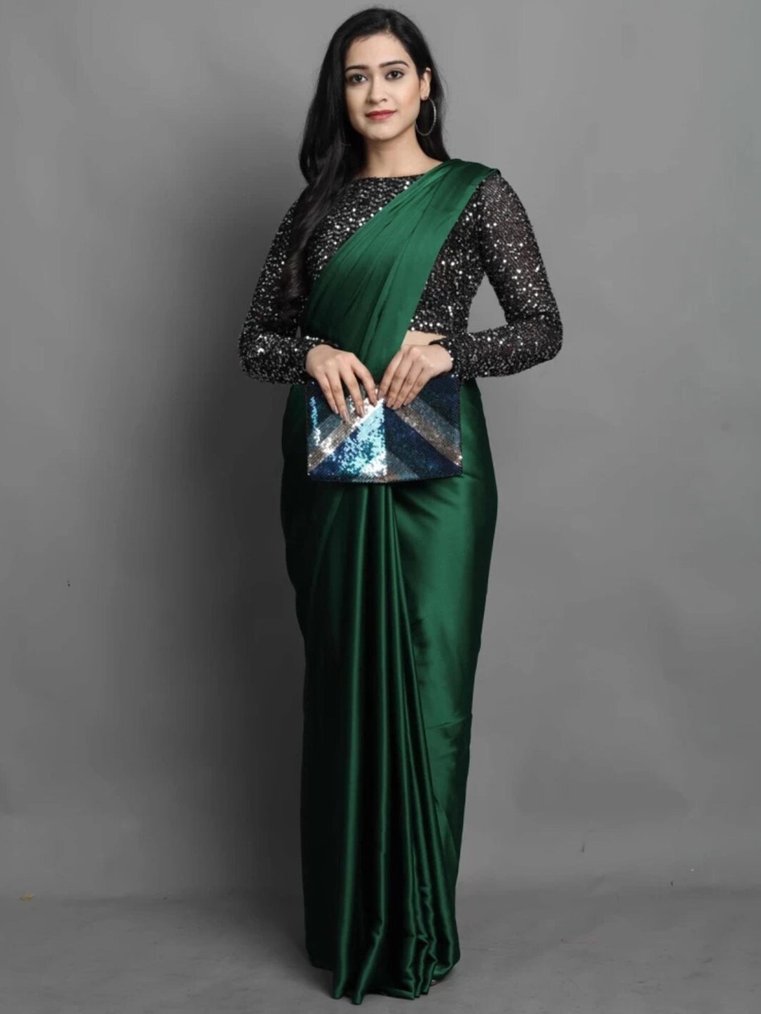 

ORUS Solid Satin Saree With Blouse Piece, Green