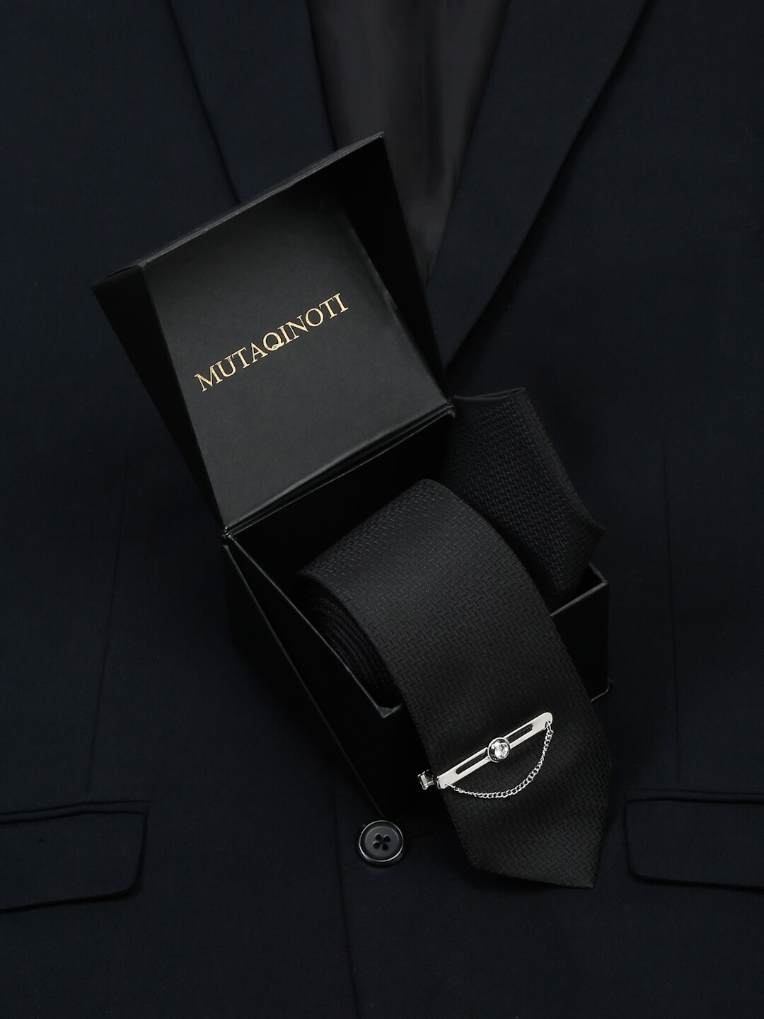 

MUTAQINOTI Men Woven Design Silk Formal Accessory Gift Set, Black