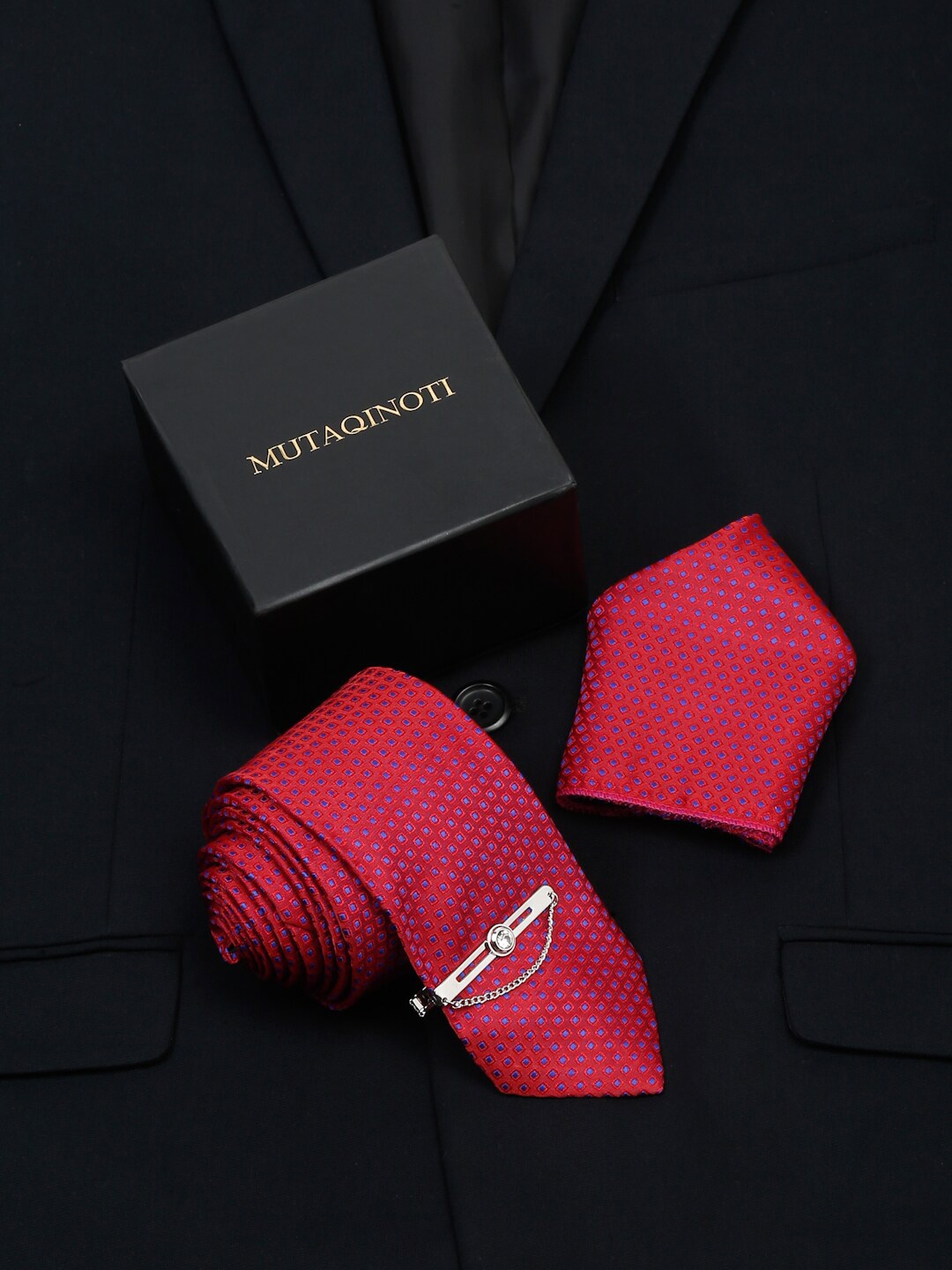 

MUTAQINOTI Men Self Design Silk Accessory Gift Set, Red