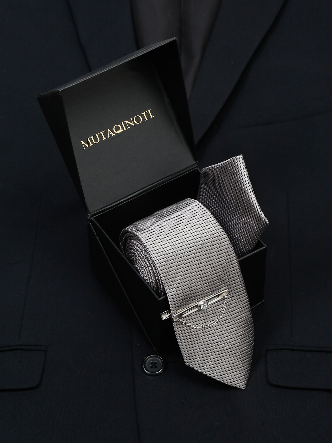 

MUTAQINOTI Men Silk Necktie Accessory Gift Set, Grey