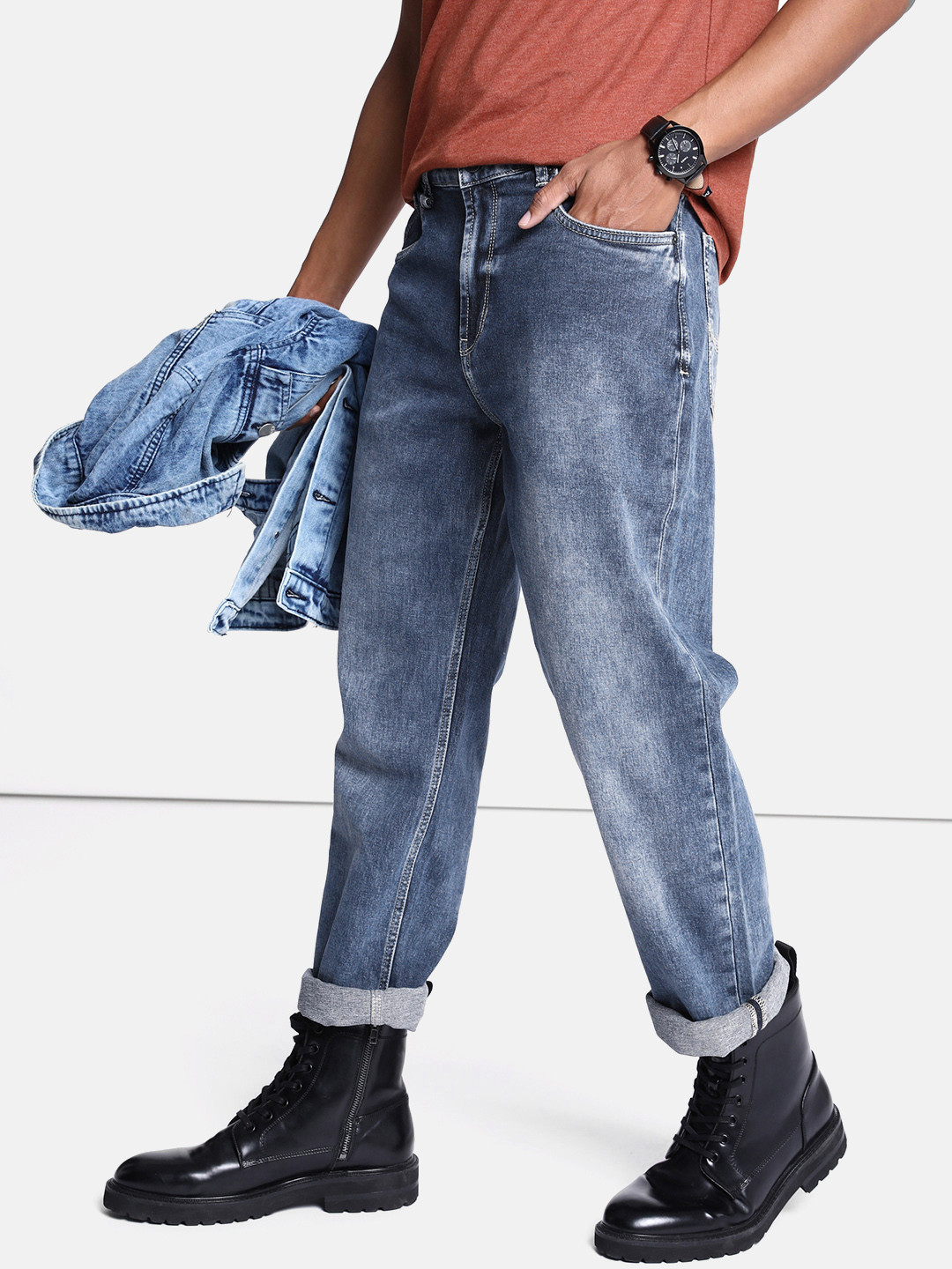 

The Roadster Life Co. Men Straight Fit Heavy Fade Stretchable Jeans, Blue