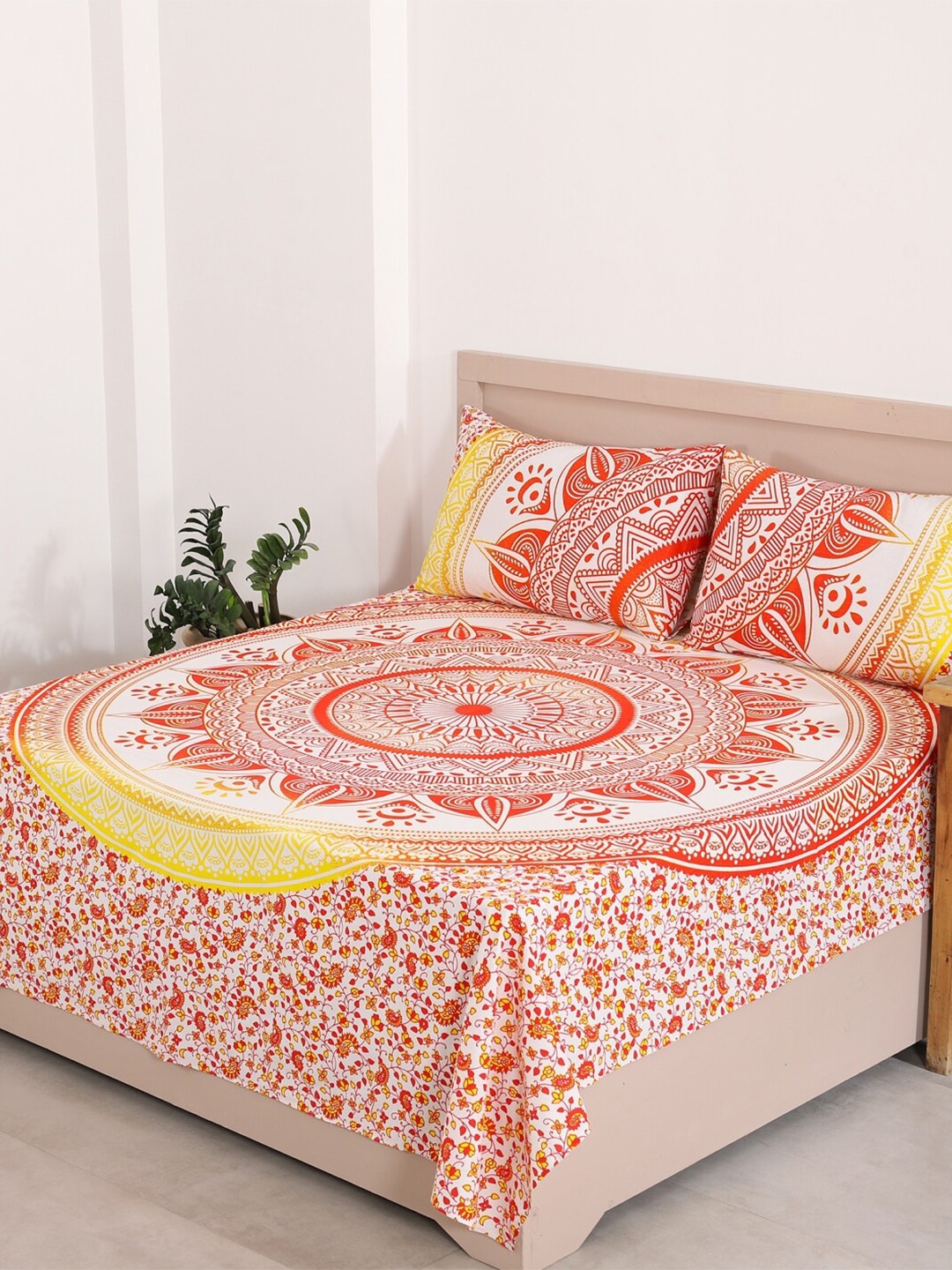 

HANDICRAFT PALACE White & Red Ethnic Motifs 144 TC Cotton Queen Bedsheet & 2 Pillow Covers