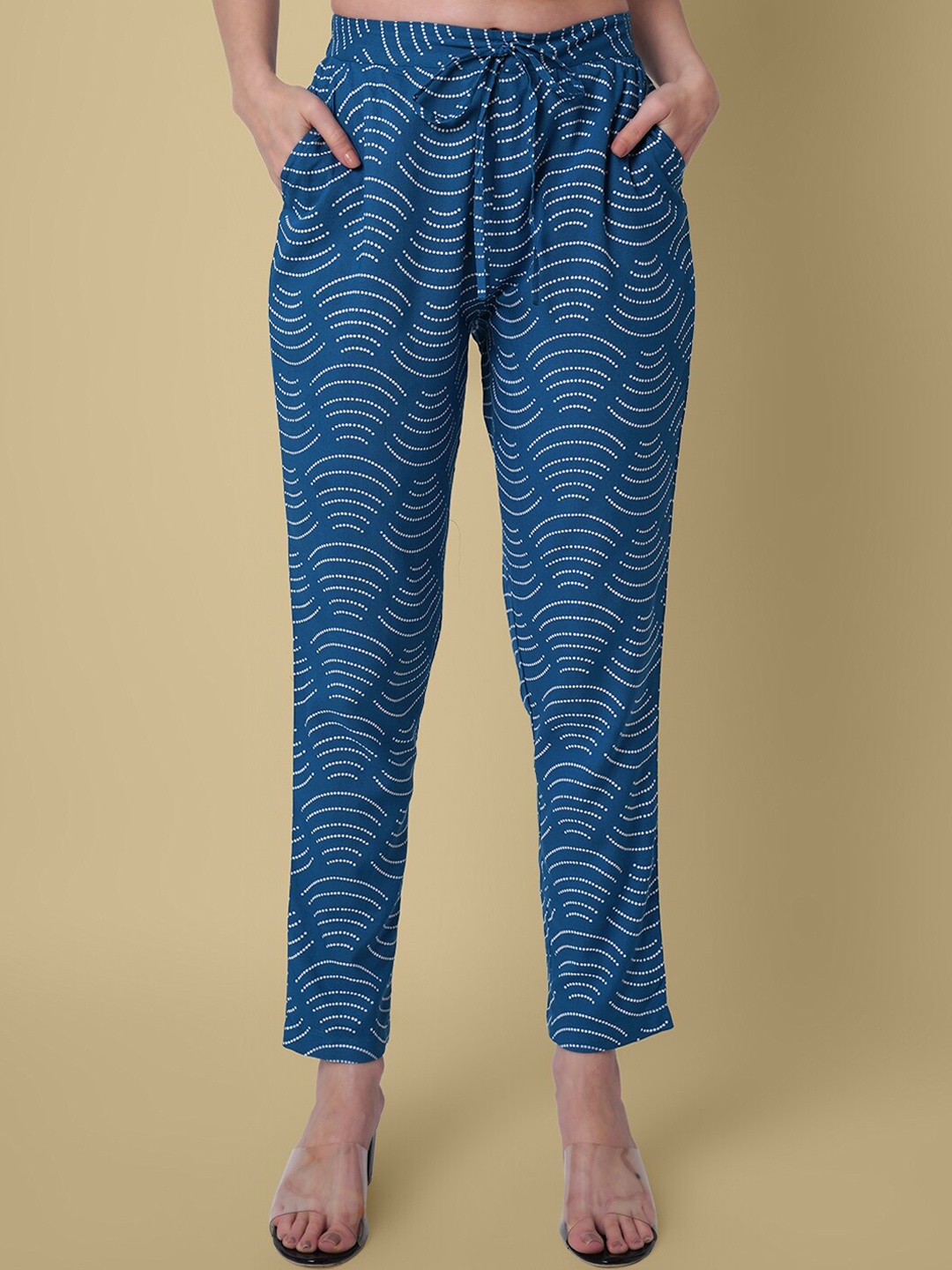 

DAEVISH Women Printed Relaxed Easy Wash Trousers, Blue