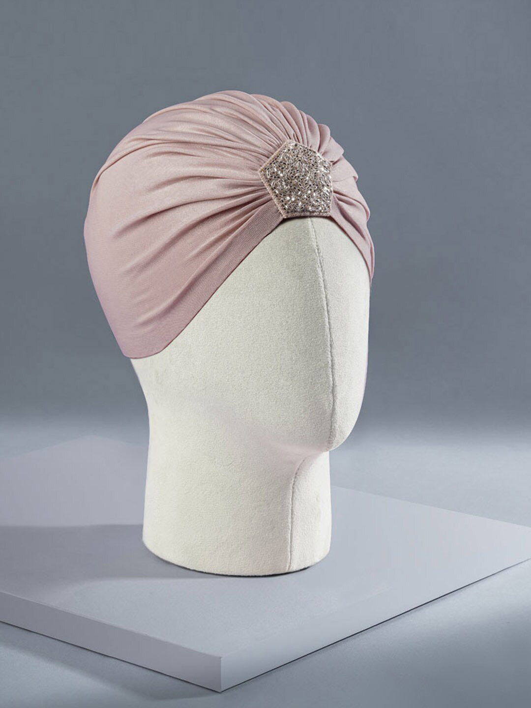 

HAIR DRAMA CO. Women Embellished Hair Accessory Set Shimmer & Glitter Turban, Brown