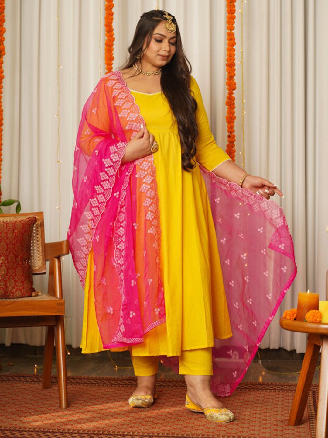 

NANGALIA RUCHIRA Embroidered Organza Dupatta with Sequinned, Pink