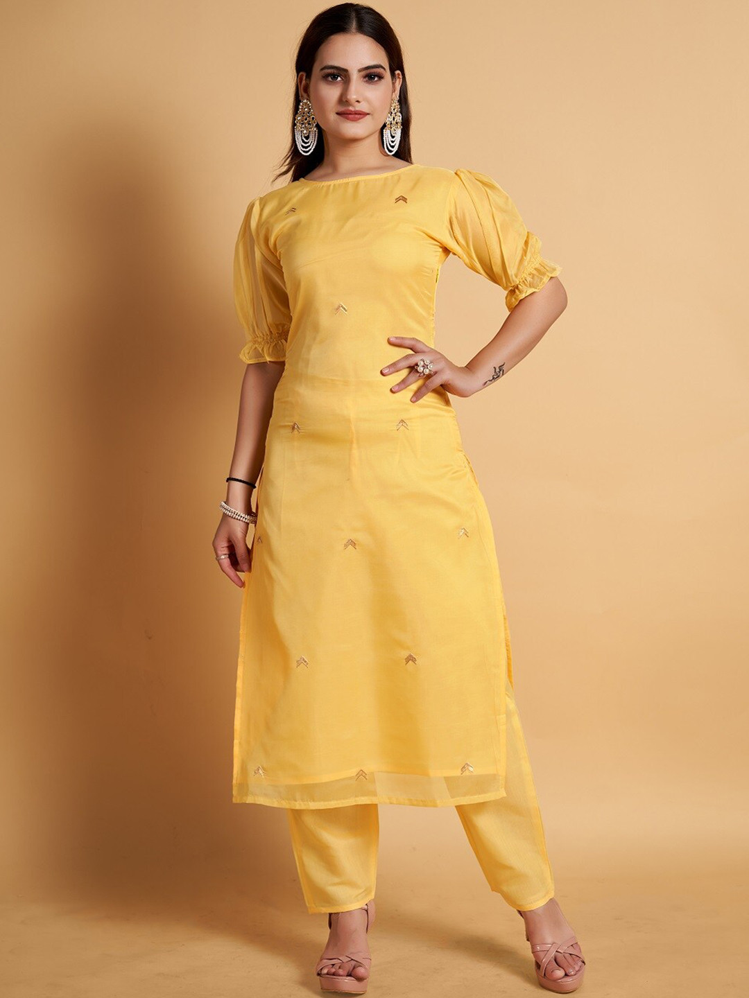 

LABEL D11 Geometric Embroidered Puff Sleeves Regular Chanderi Cotton Kurta With Trousers, Yellow