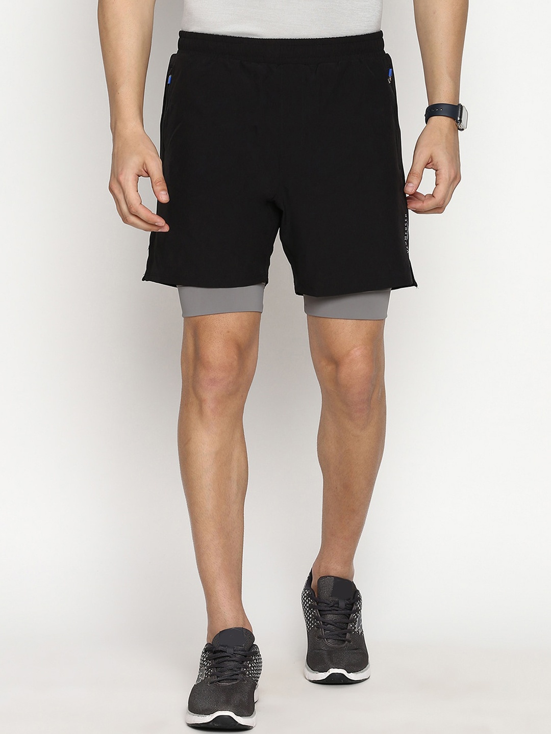 

Van Heusen Men Mid-Rise Slip-On Sports Shorts, Black