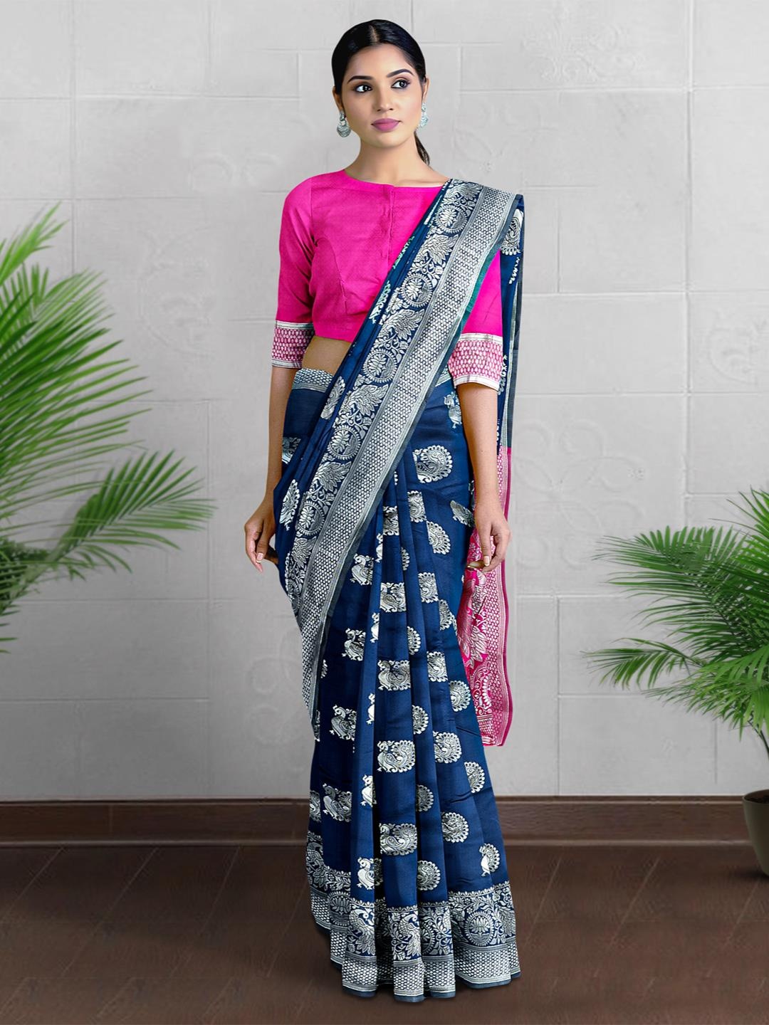 

Kalamandir Ethnic Motif Woven Design Zari Saree, Navy blue
