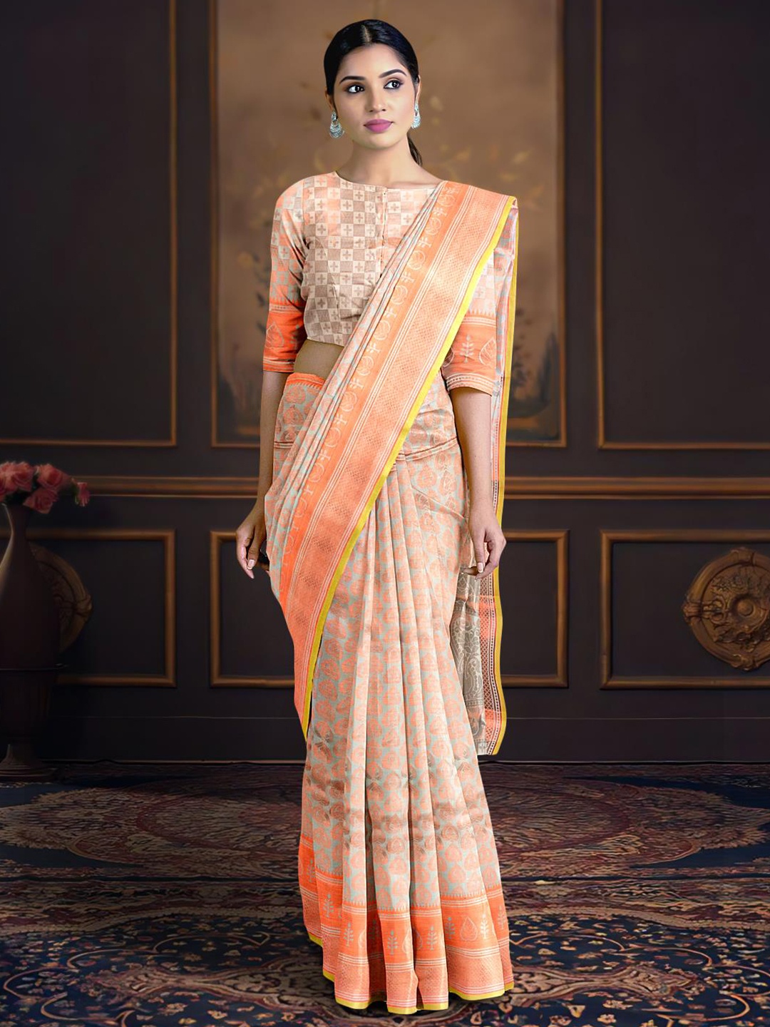 

Kalamandir Ethnic Motifs Zari Saree, Cream