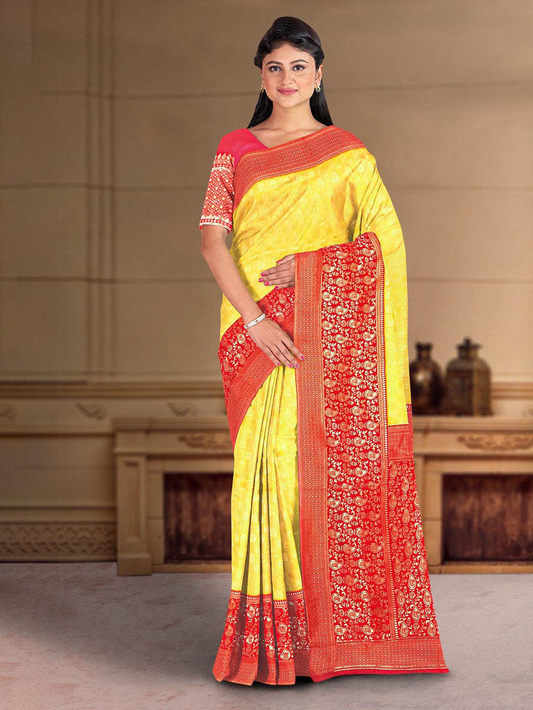 

Kalamandir Ethnic Motif Silk Blend Zari Saree, Yellow