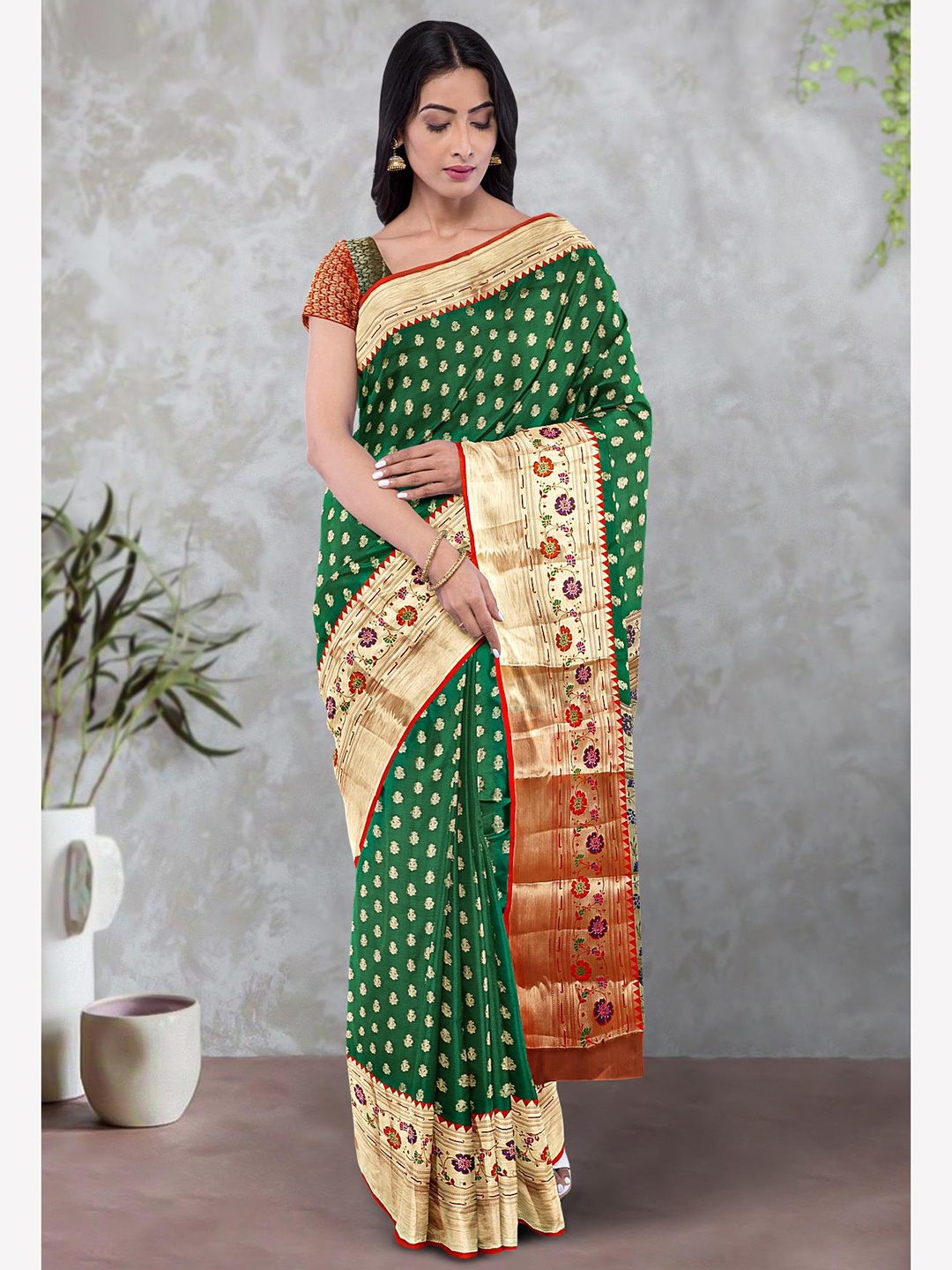

Kalamandir Ethnic Motif Silk Blend Zari Saree, Green