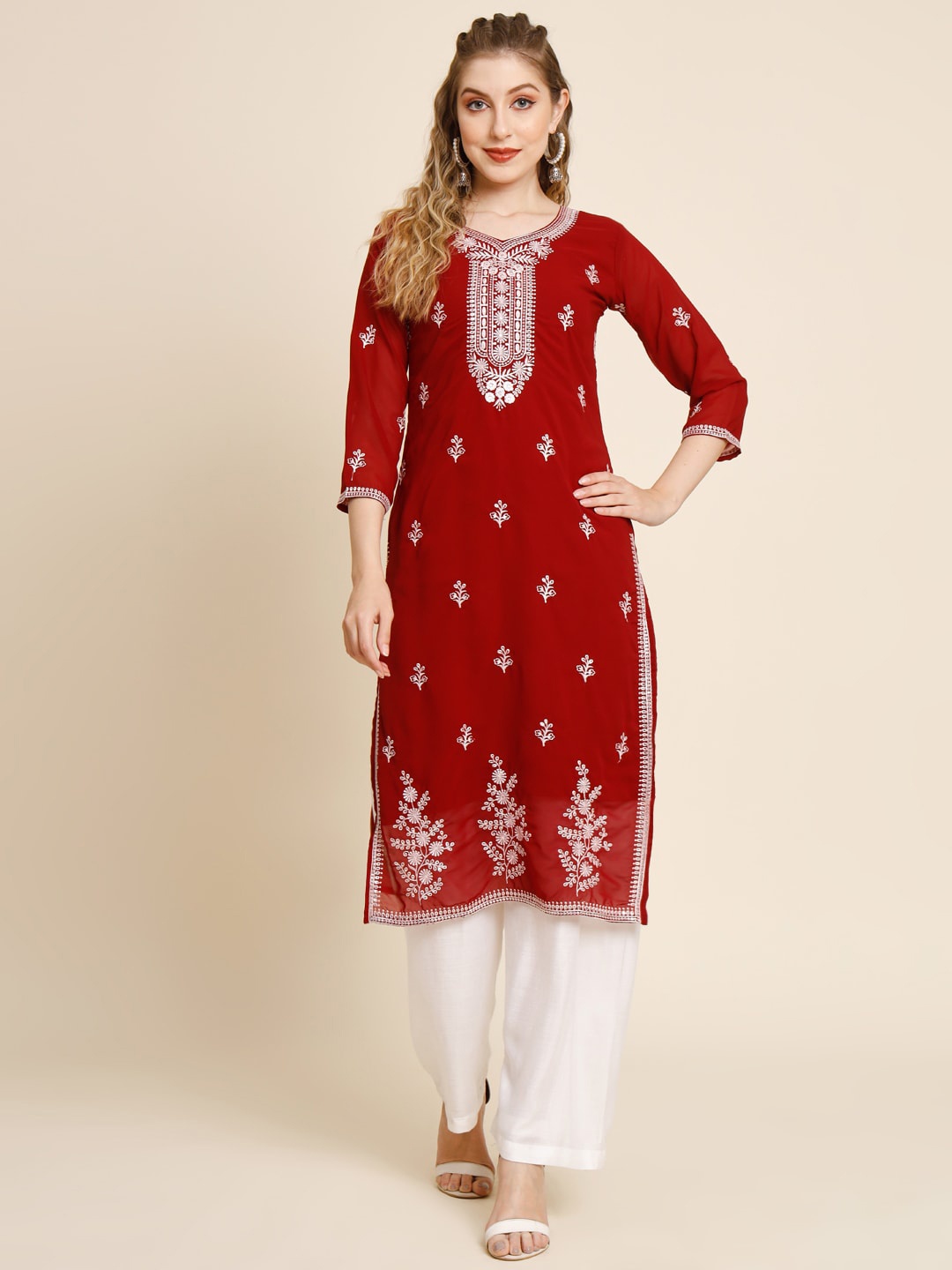 

HERE&NOW Women Floral Embroidered Thread Work Georgette Kurta, Red