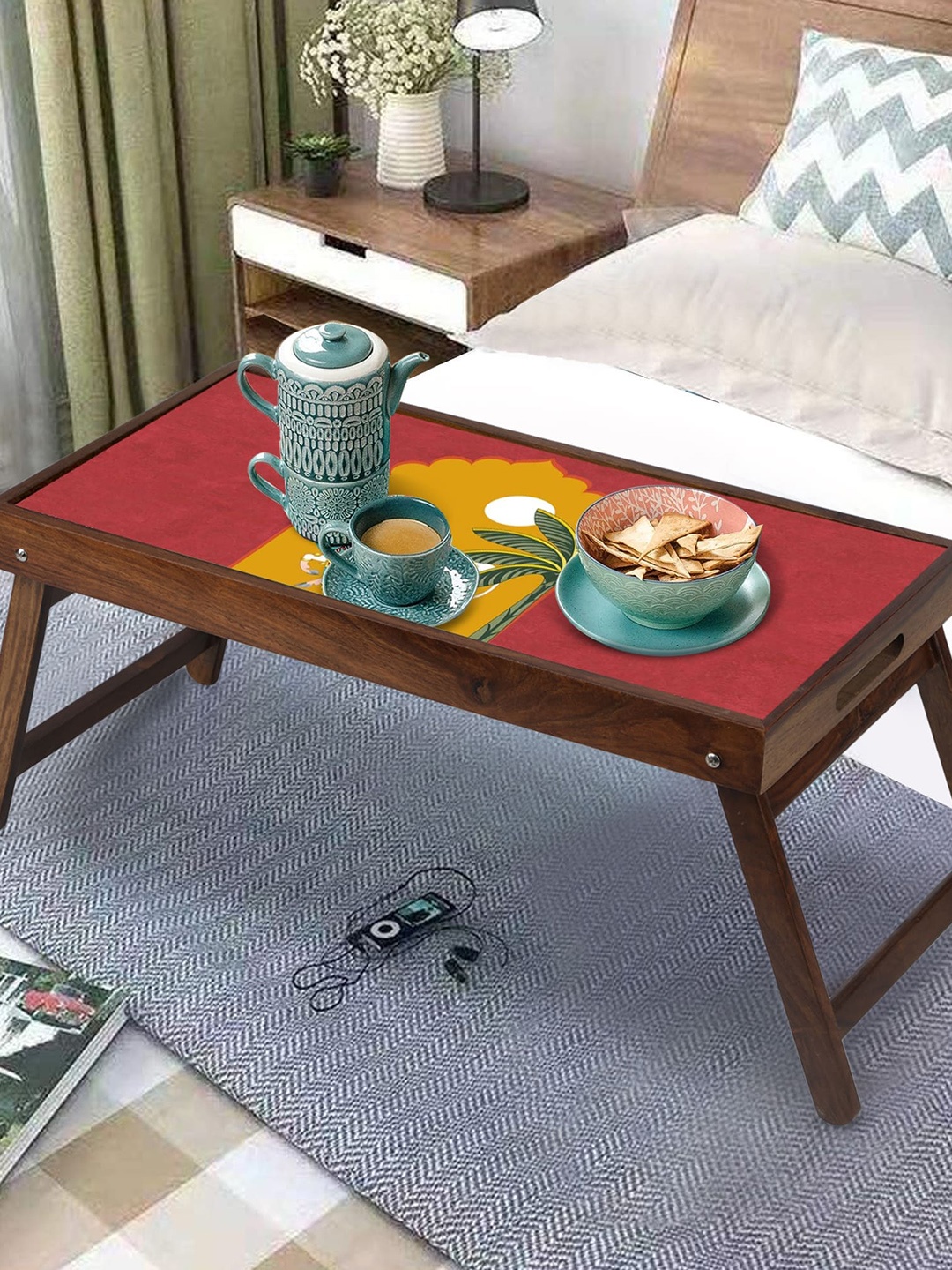 

GLOBALLY INDIAN Brown & Red Printed Foldable Breakfast Table Cum Serving Tray