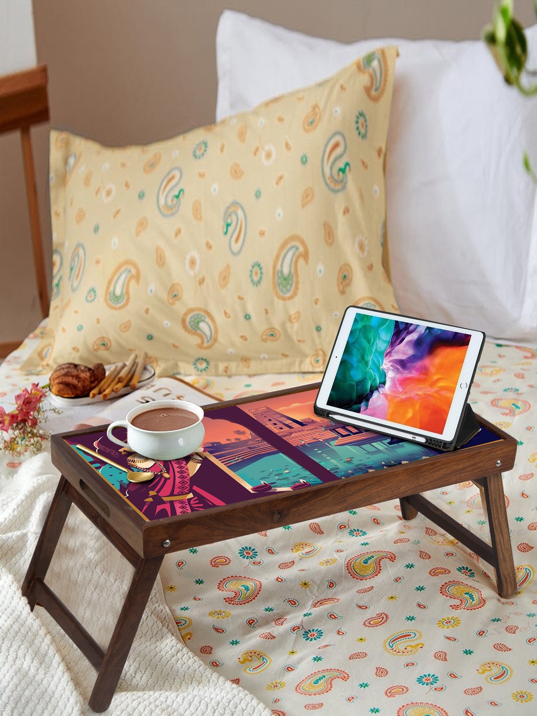 

GLOBALLY INDIAN Brown & Purple Printed Wooden Family Ride Breakfast Table And Serving Tray