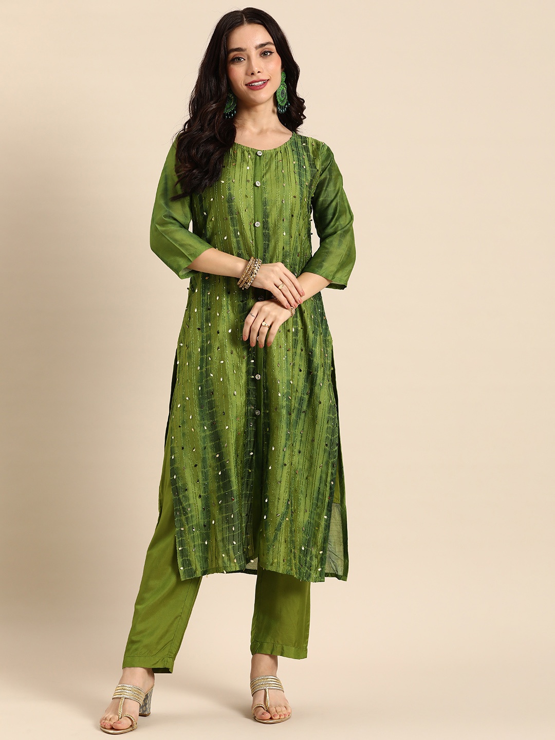 

Sangria Women Dyed Regular Sequinned Kurta with Trousers, Green