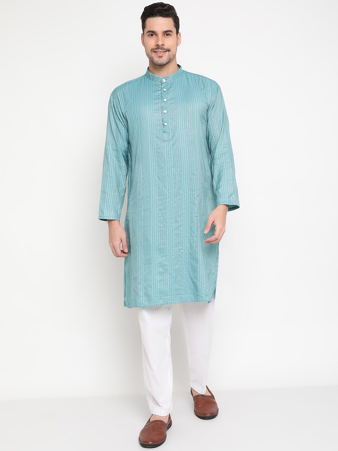 

Kannan Striped Mandarin Collar Regular Kurta With Trousers, Teal