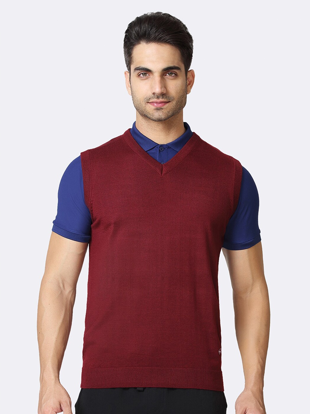 

Van Heusen V-Neck Sleeveless Sweater Vest, Maroon