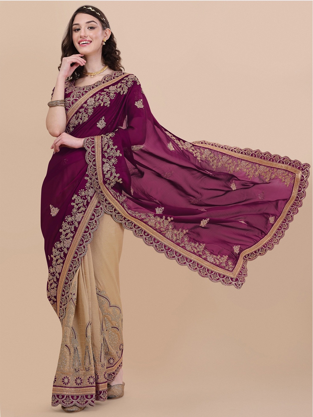 

Vaidehi Fashion Floral Embroidered Silk Blend Saree, Purple