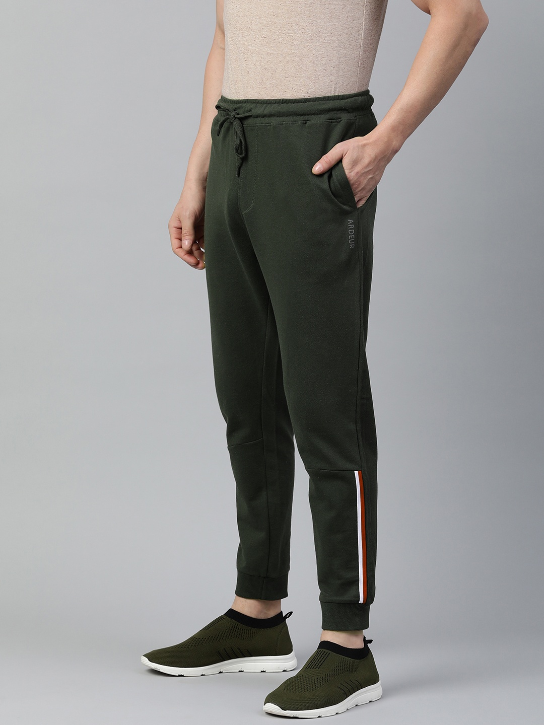 

ARDEUR Men Self Design Regular Fit Joggers, Olive