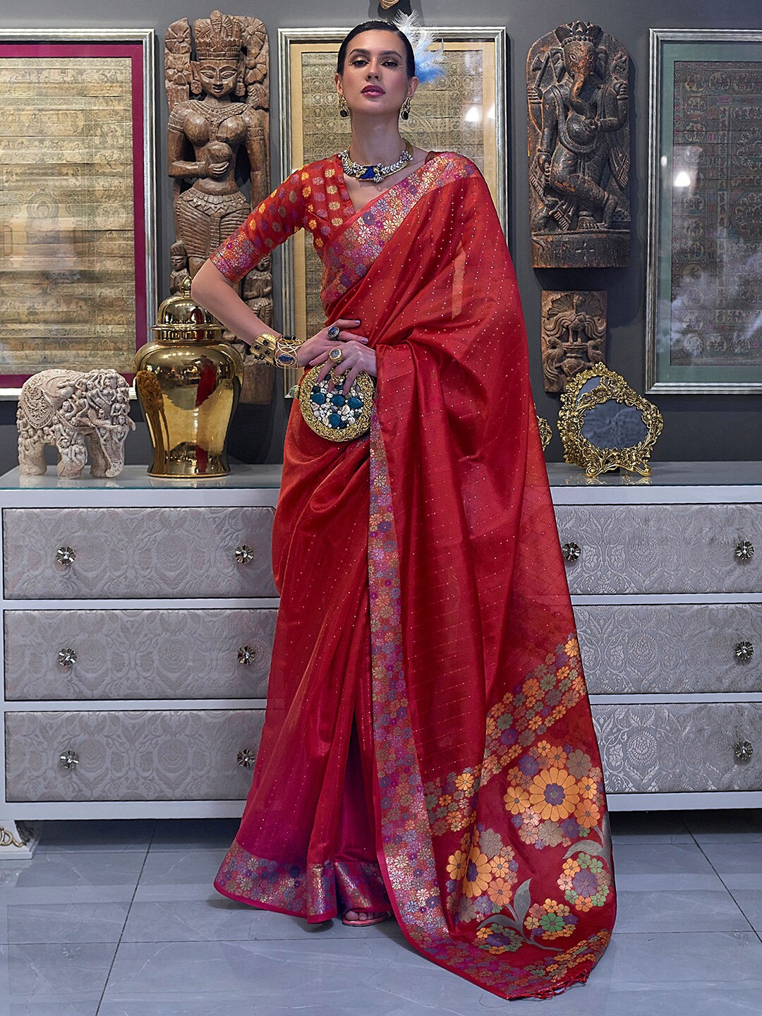 

Mitera Sequinned Embellished Organza Saree, Red