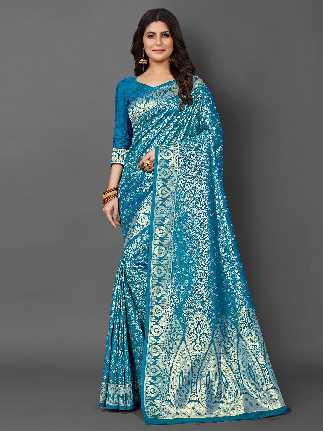 

Mitera Ethnic Motifs Woven Design Zari Silk Blend Kanjeevaram Saree, Blue