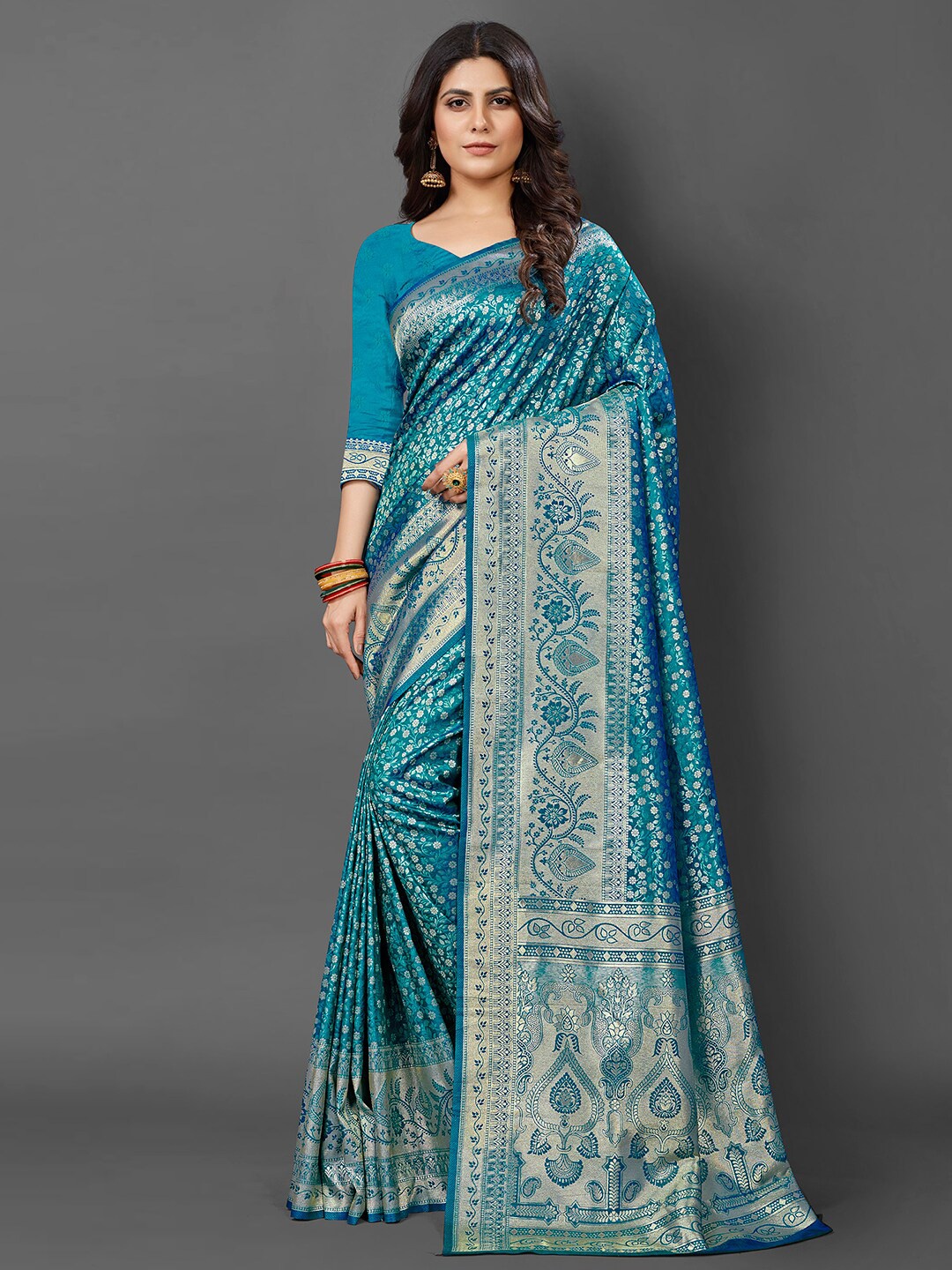 

Mitera Ethnic Motifs Woven Design Zari Silk Blend Kanjeevaram Saree, Blue